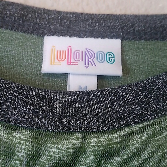 Lularoe 3/4 sleeve top - Picture 2 of 3